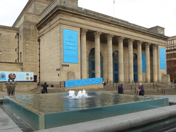 The neo-classical Sheffield City Hall, with its giant portico and columns